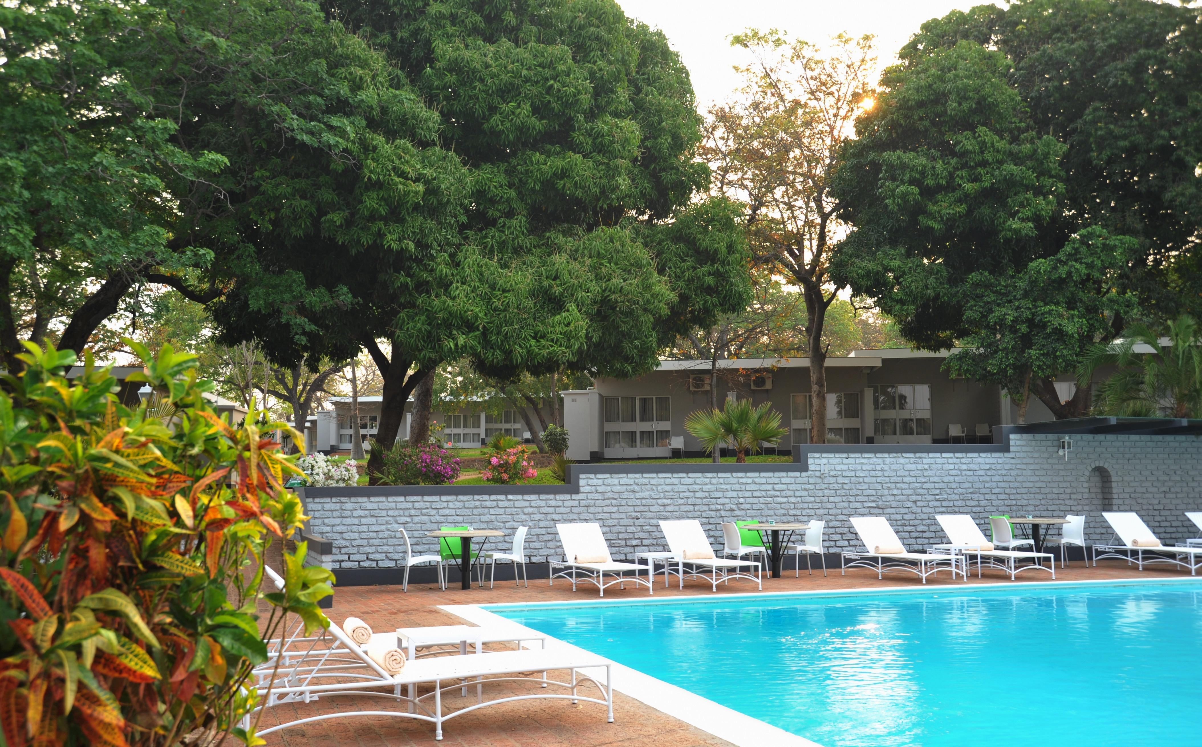 Cresta Sprayview Air Terjun Victoria Bagian luar foto