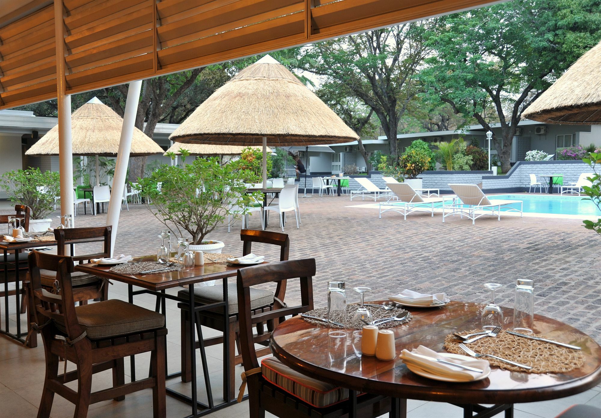 Cresta Sprayview Air Terjun Victoria Bagian luar foto